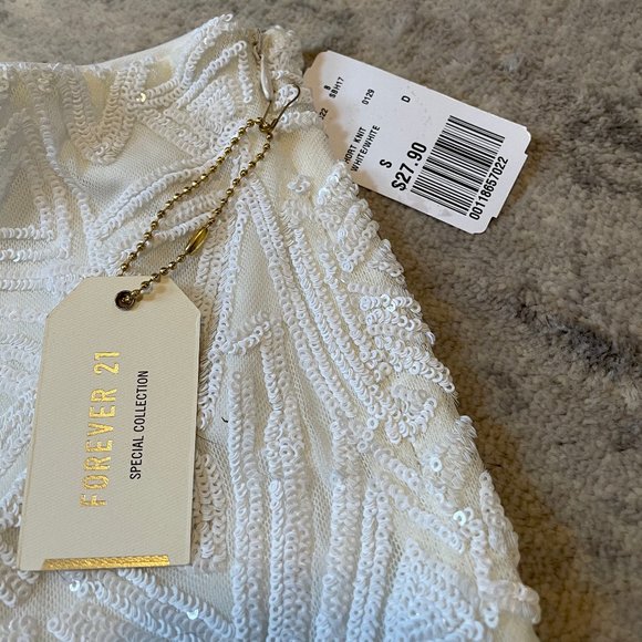 Forever21 White Embellish Shorts special occasion - Picture 6 of 11